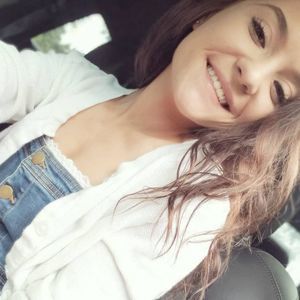 Meet your Posher, Delaney